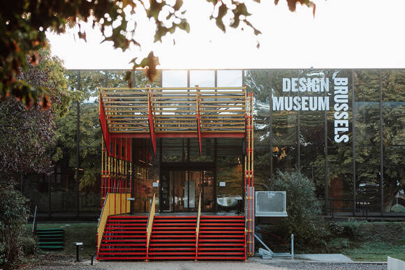 The eventful history of plastic in design | SCHIRN KUNSTHALLE FRANKFURT